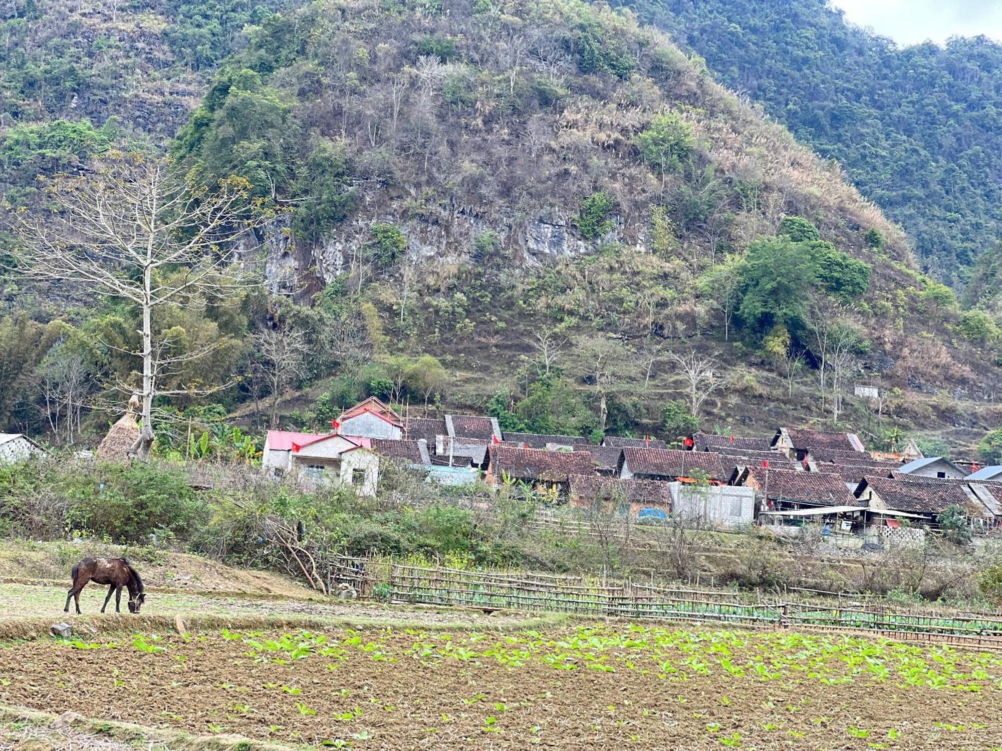 Lan Rung Homestay Lung Nieo Extérieur photo